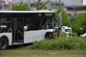 Schwerer Bus Unfall Koeln Porz Gremberghoven Neuenhofstr P177